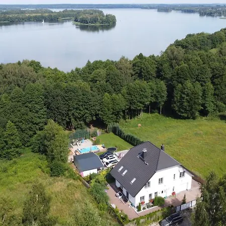 Willa Nad Jeziorem Dadaj Villa *